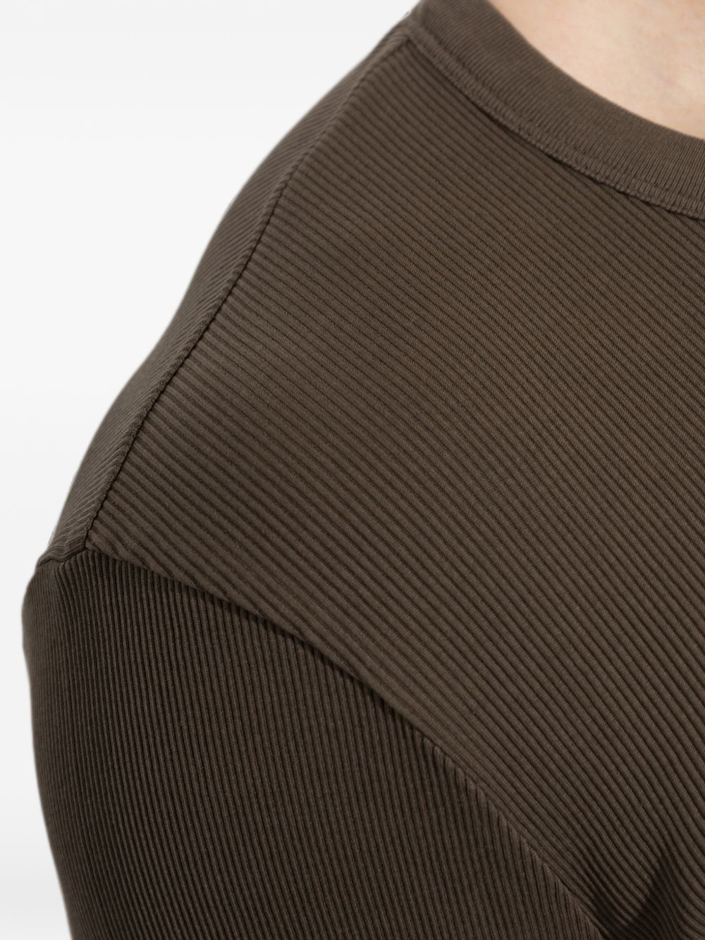 T-shirt a maniche lunghe in marrone 