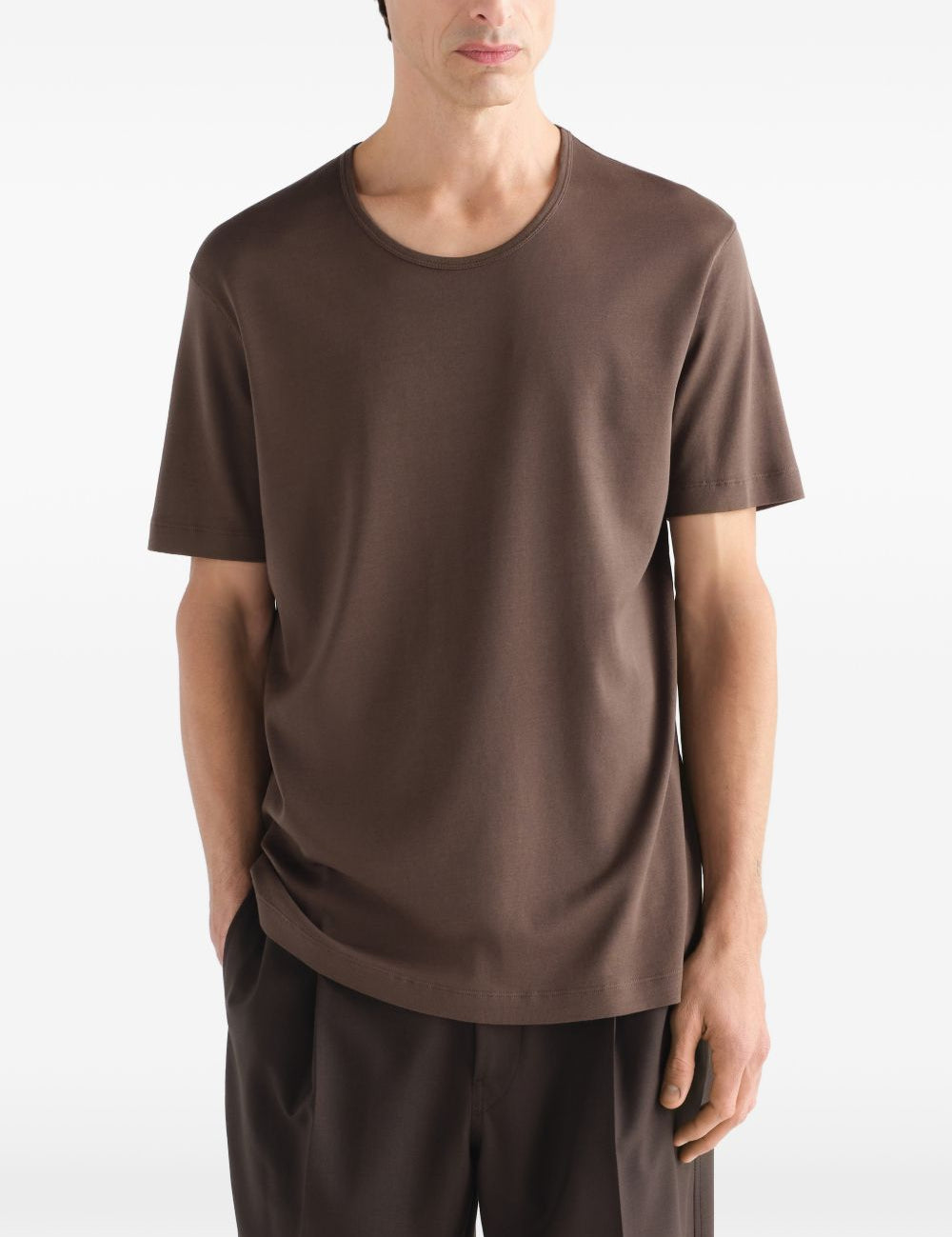 T-shirt a maniche corte in marrone