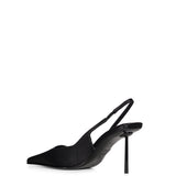 Decollete Chanel Amelia in nero 