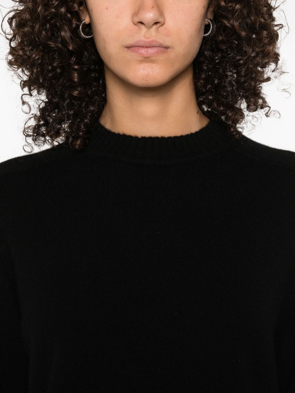 Maglione a girocollo in cashmere Baltra in nero 