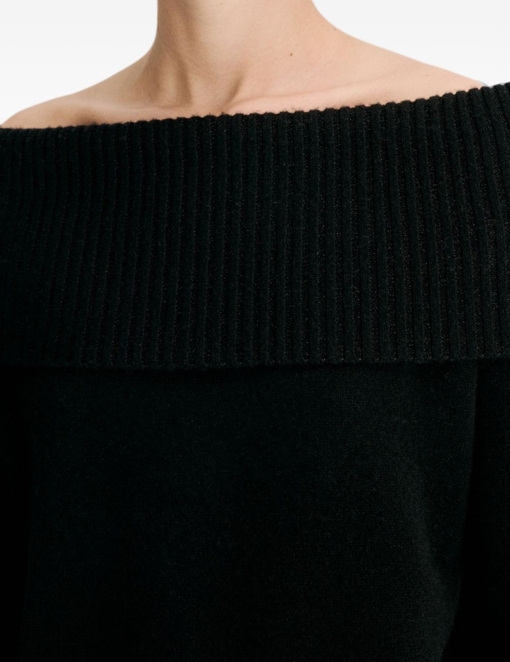 Maglione con spalle scoperte Sibyl in nero 