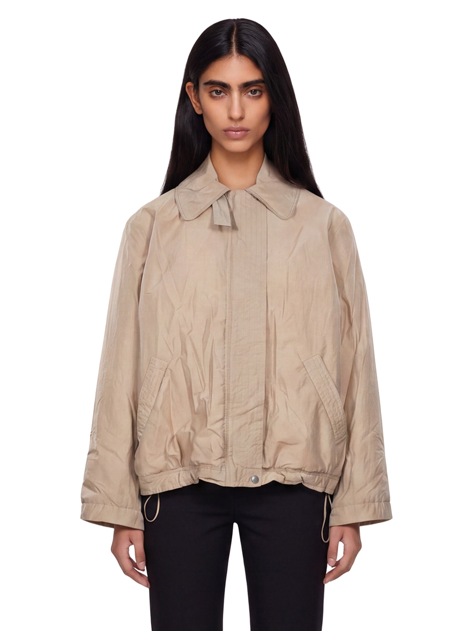 Giacca con tasche in beige 