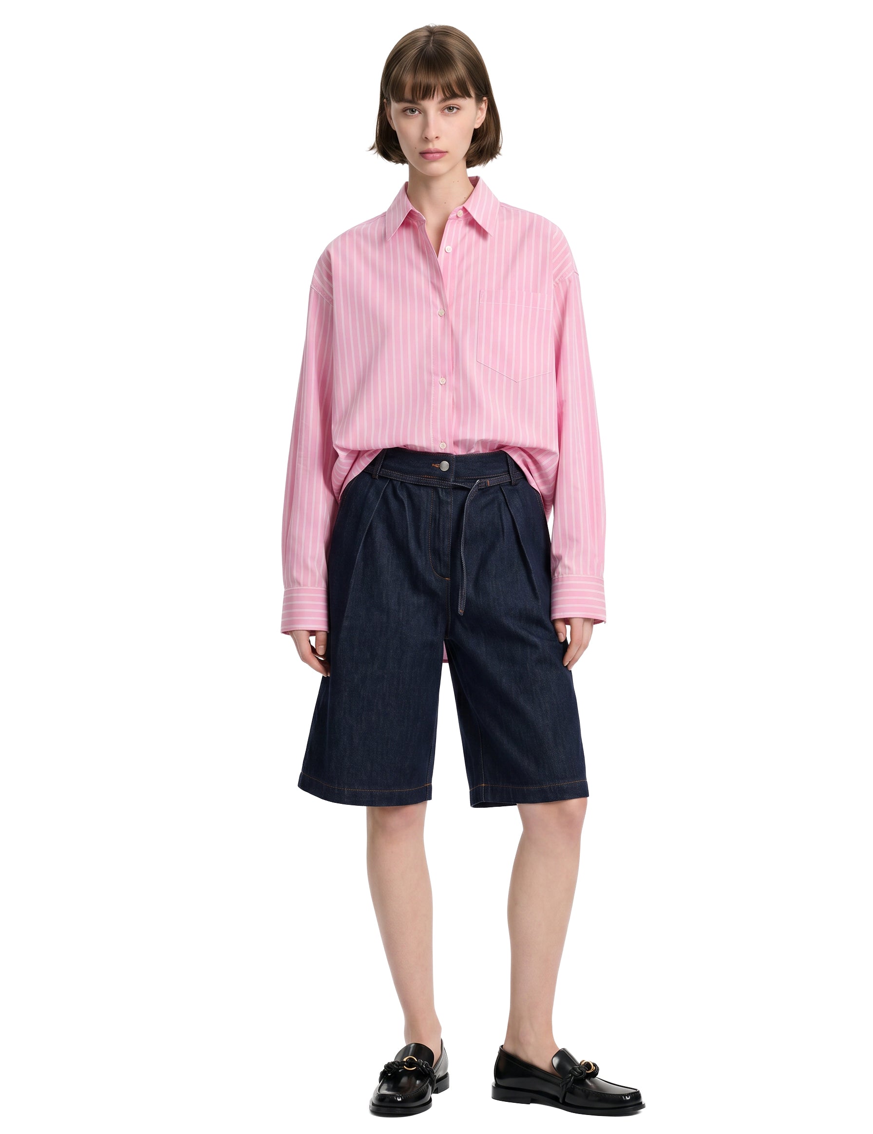 Camicia a righe in rosa 