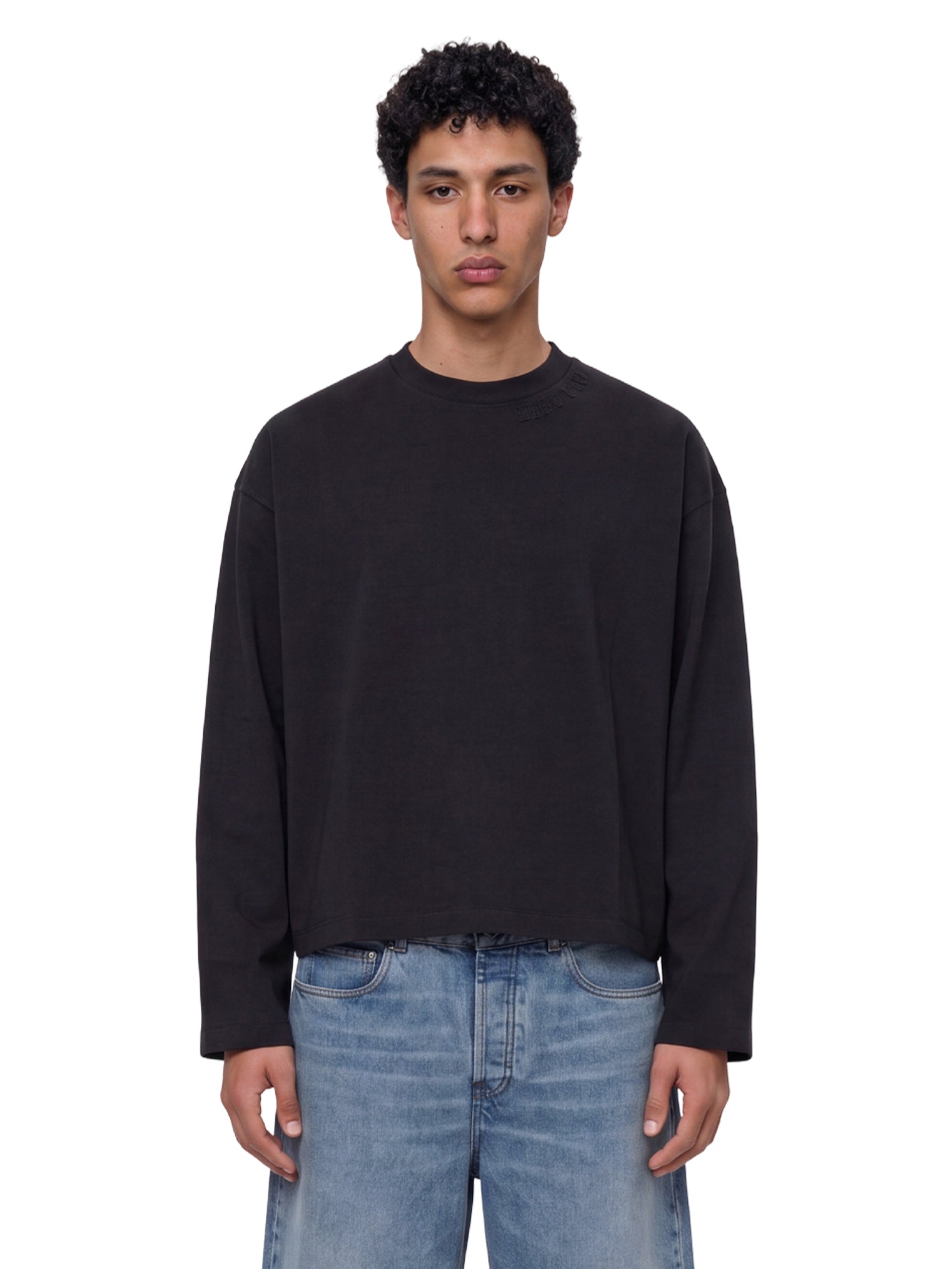T-shirt a maniche lunghe in nero 