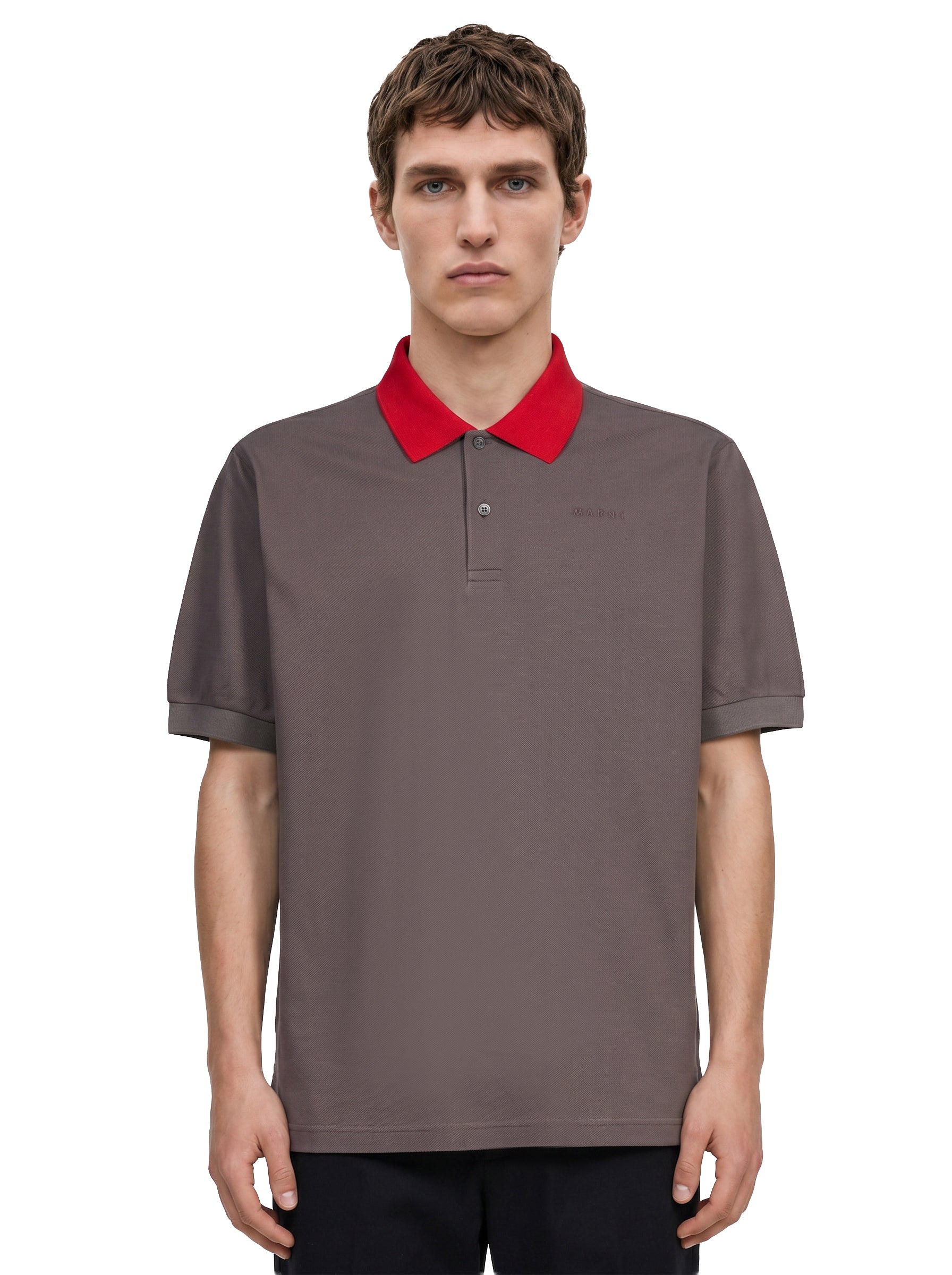 Polo con colletto a contrasto in marrone e rosso 