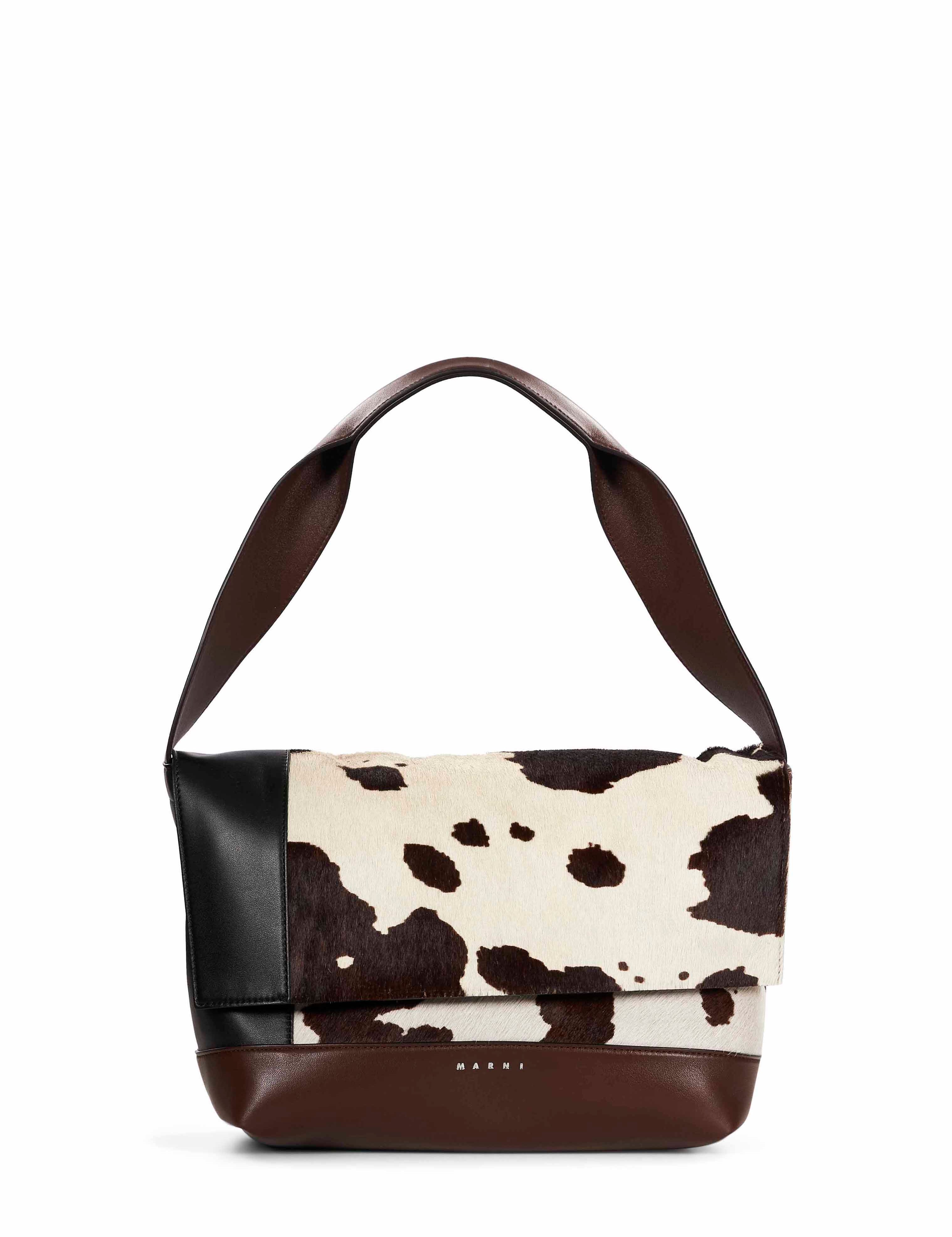 Borsa a spalla Pod 2.0 con stampa animalier in bianco e marrone 