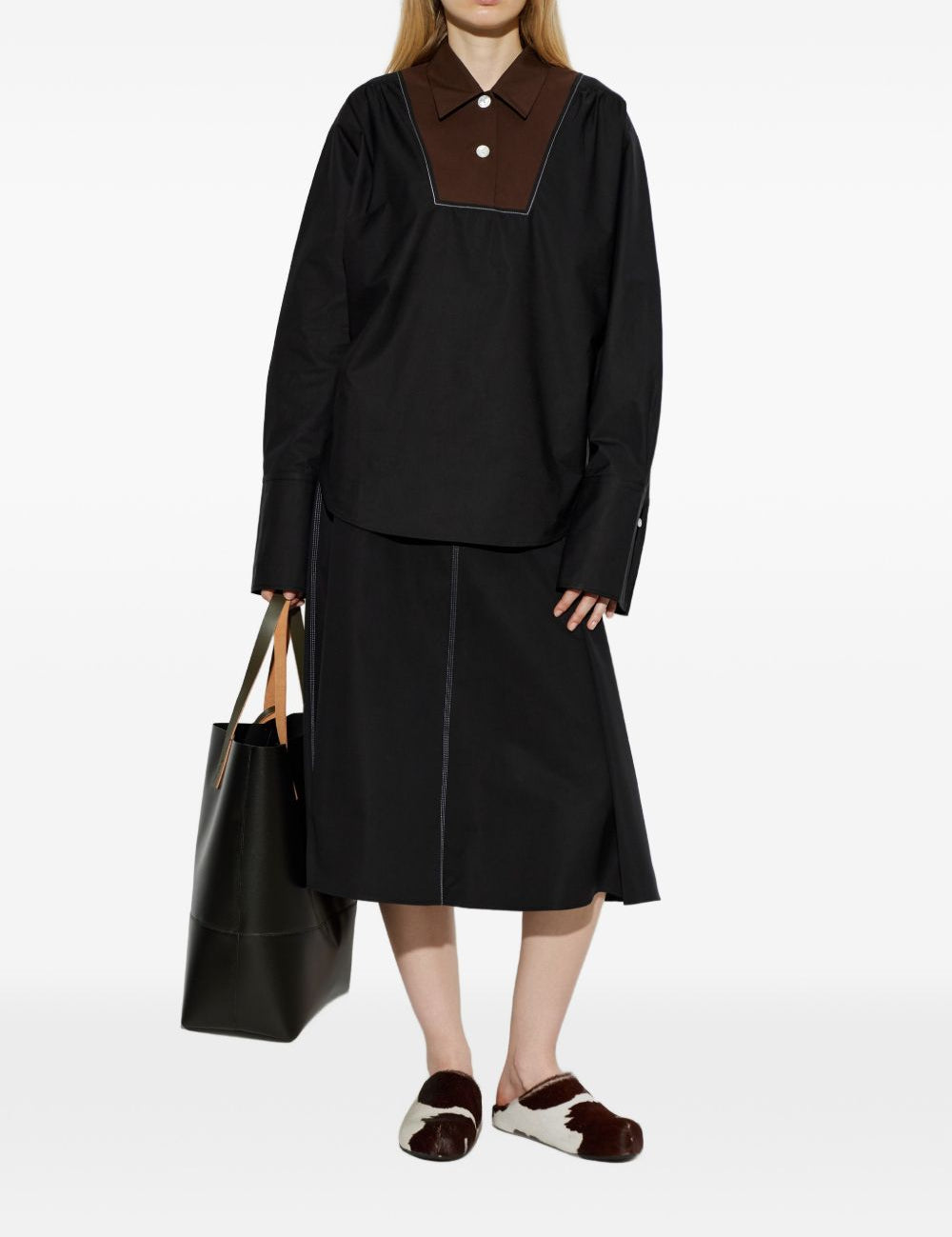 Camicia con inserti a contrasto in nero 