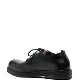 Derby zucca in pelle con lacci in nero 