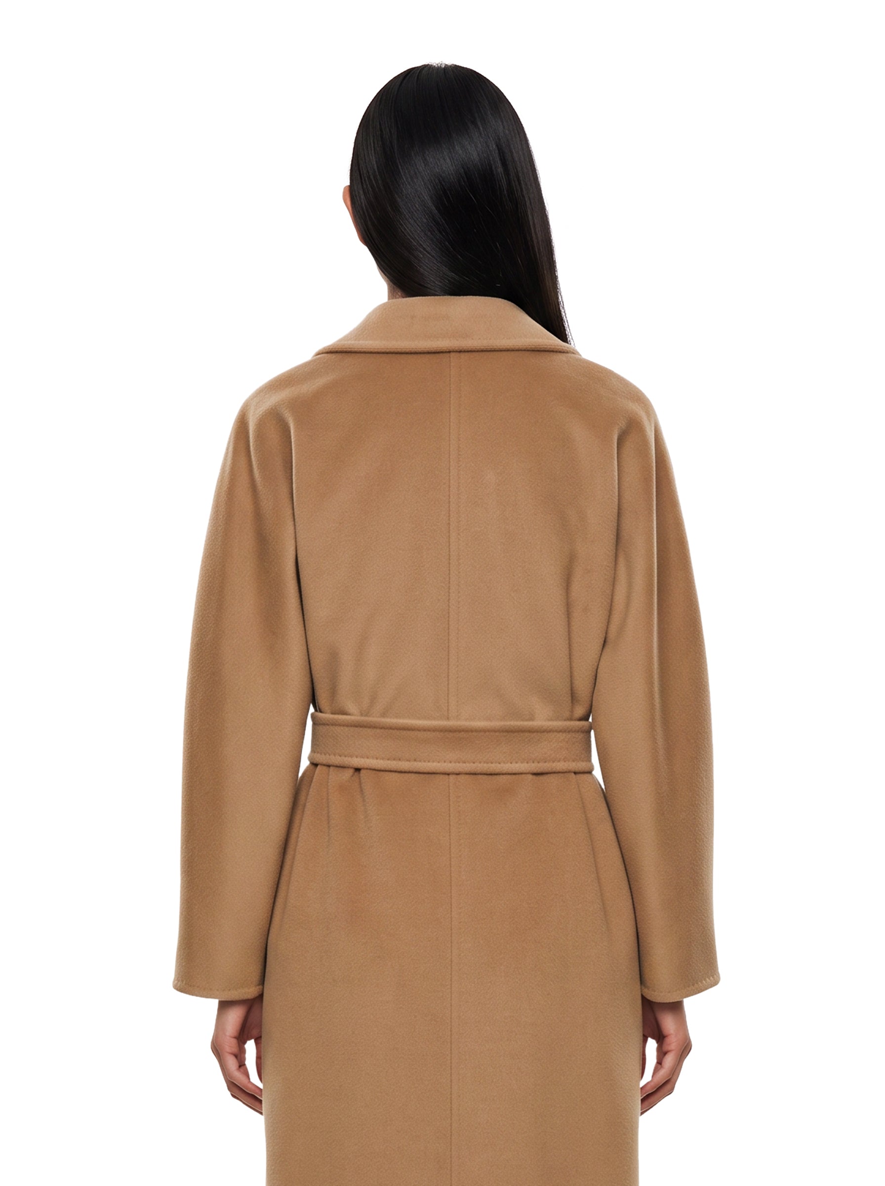 Cappotto doppippetto con cintura madame in beige 