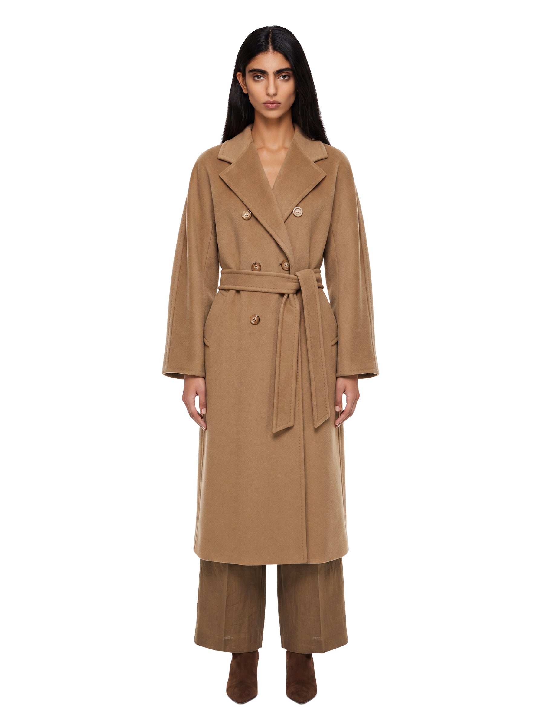 Cappotto doppippetto con cintura madame in beige 