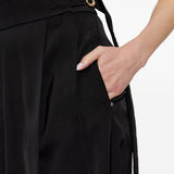 Pantaloni con finitura satinata stagno in nero 