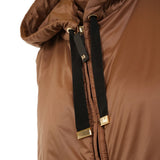 Gilet con cappuccio greengi in marrone 