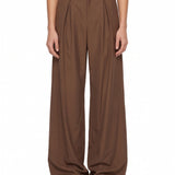Pantaloni con pinces in marrone 
