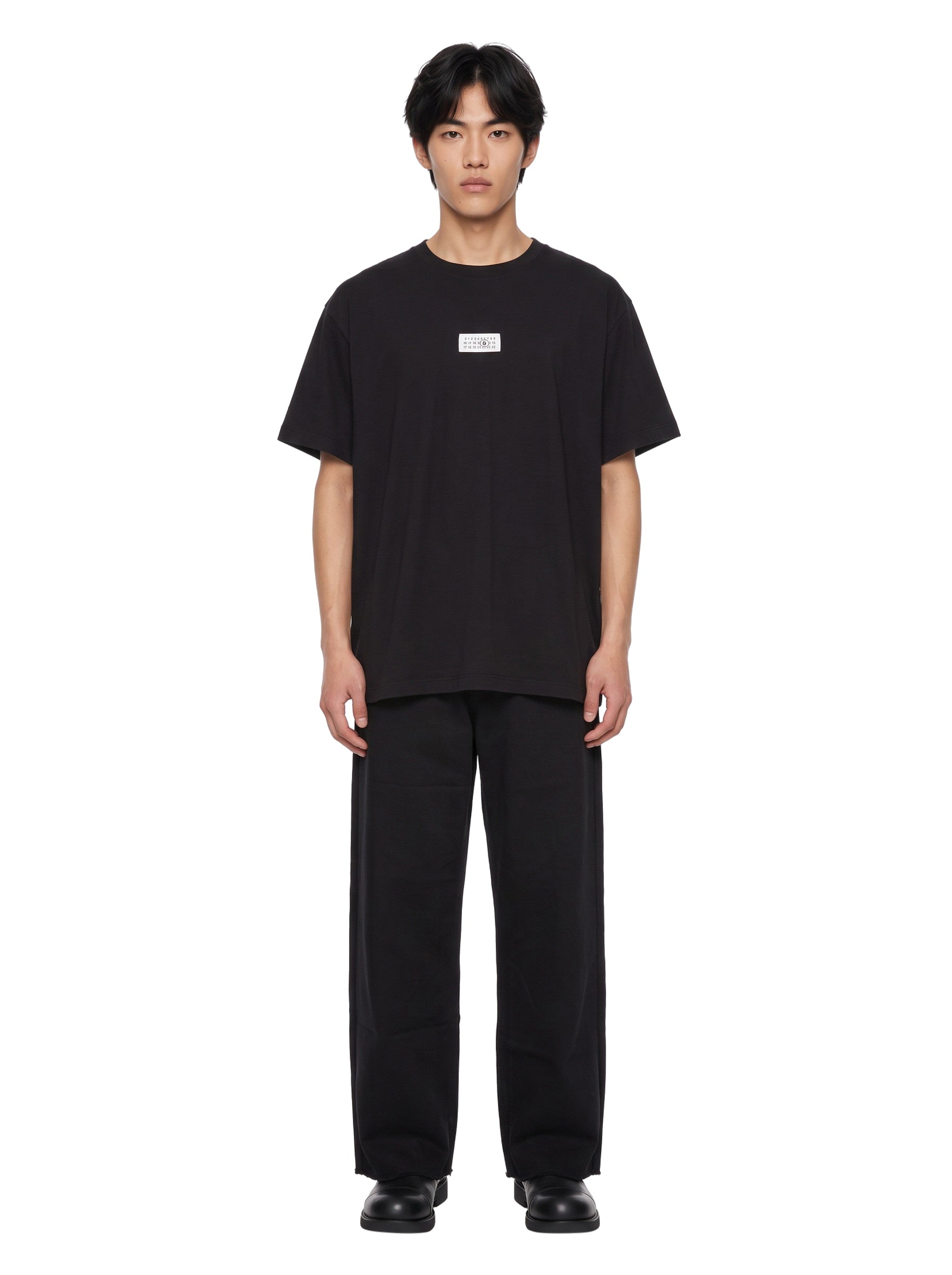 T-shirt con logo in nero 
