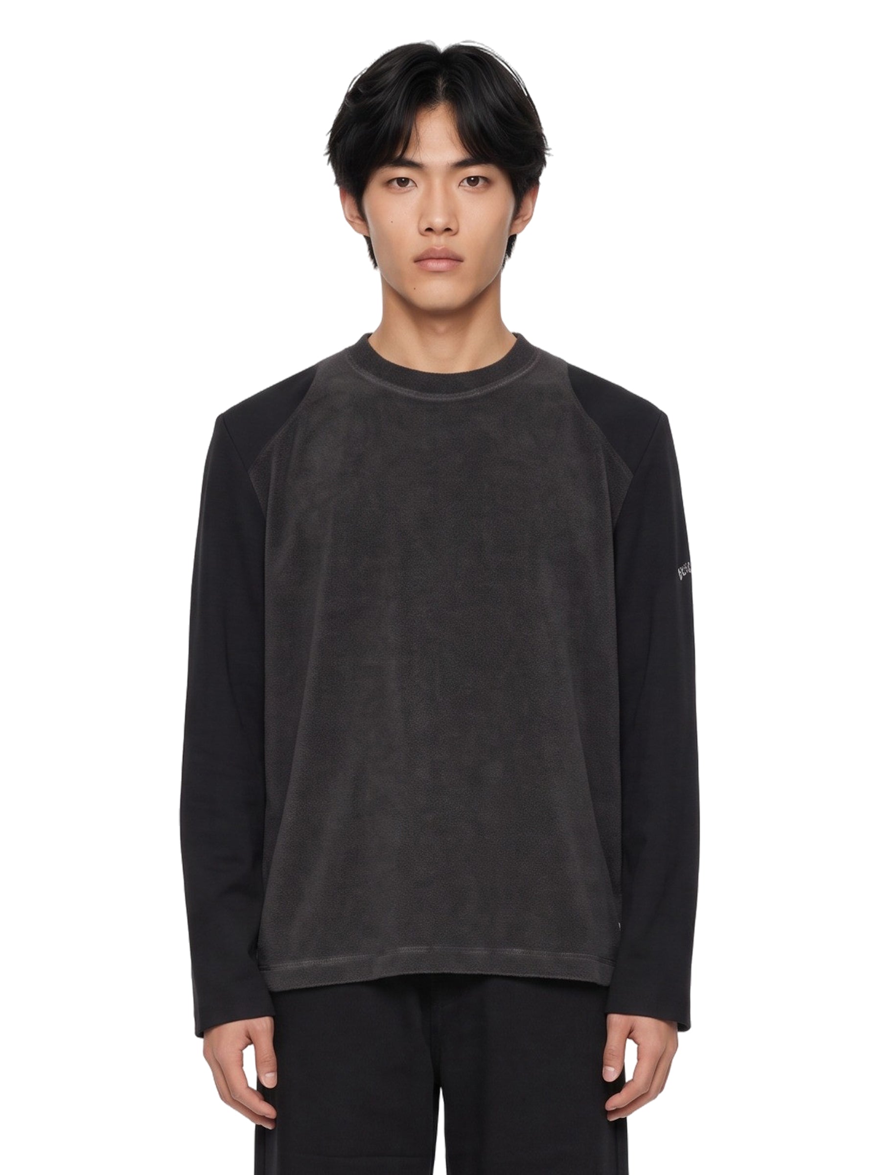 Maglia a maniche lunghe in nero 