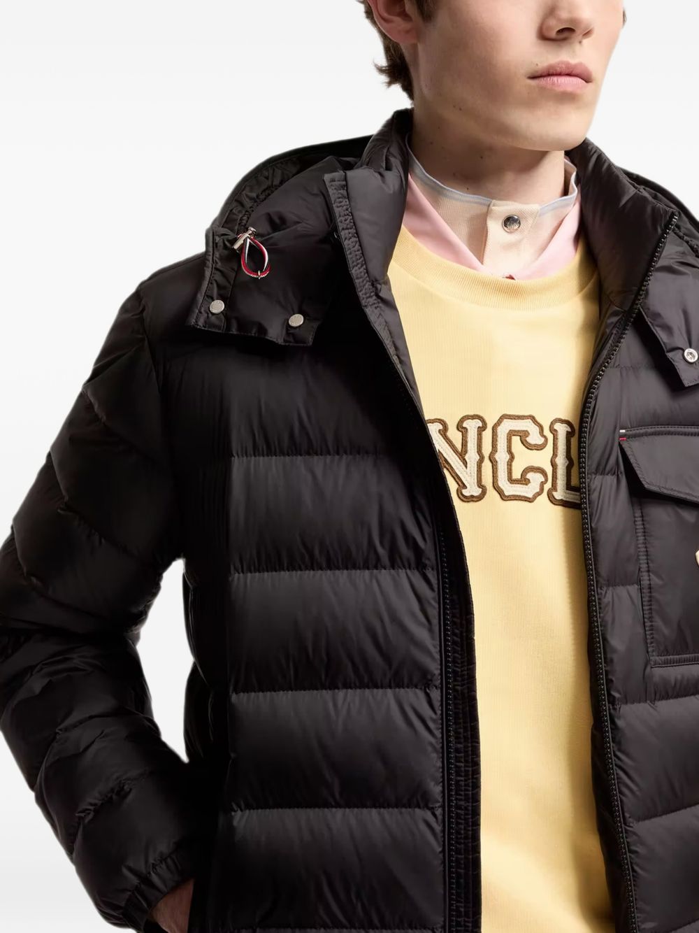 Giacca con cappuccio verith in nero 