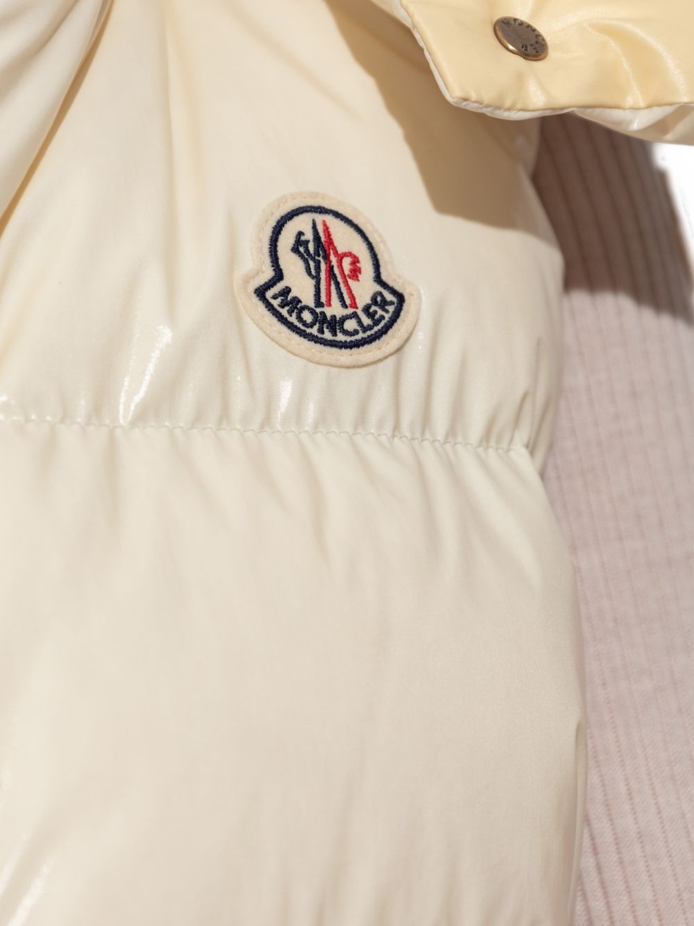 Gilet imbottito Niverolle in avorio 