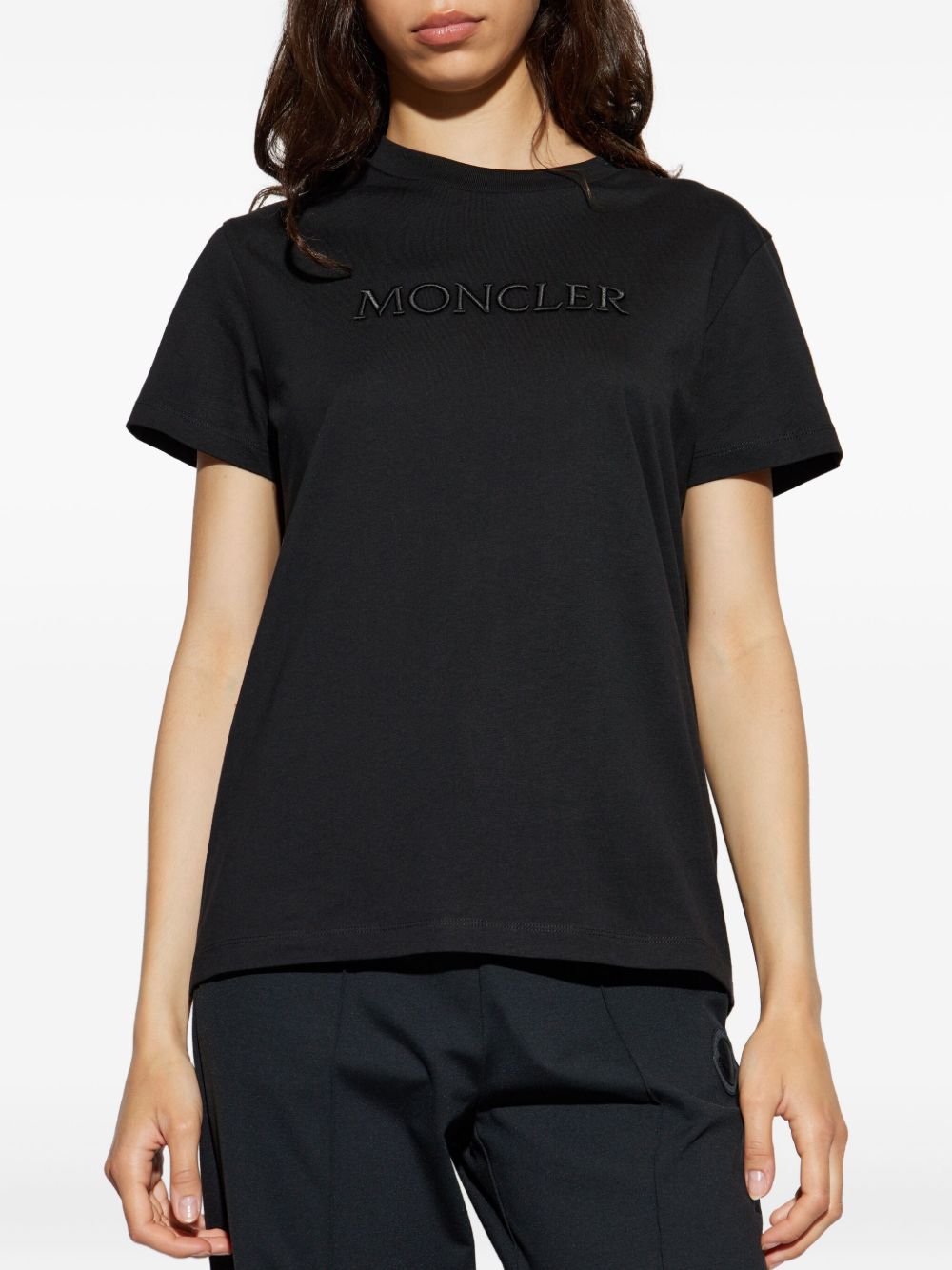 T-shirt con logo in nero Moncler - donna 