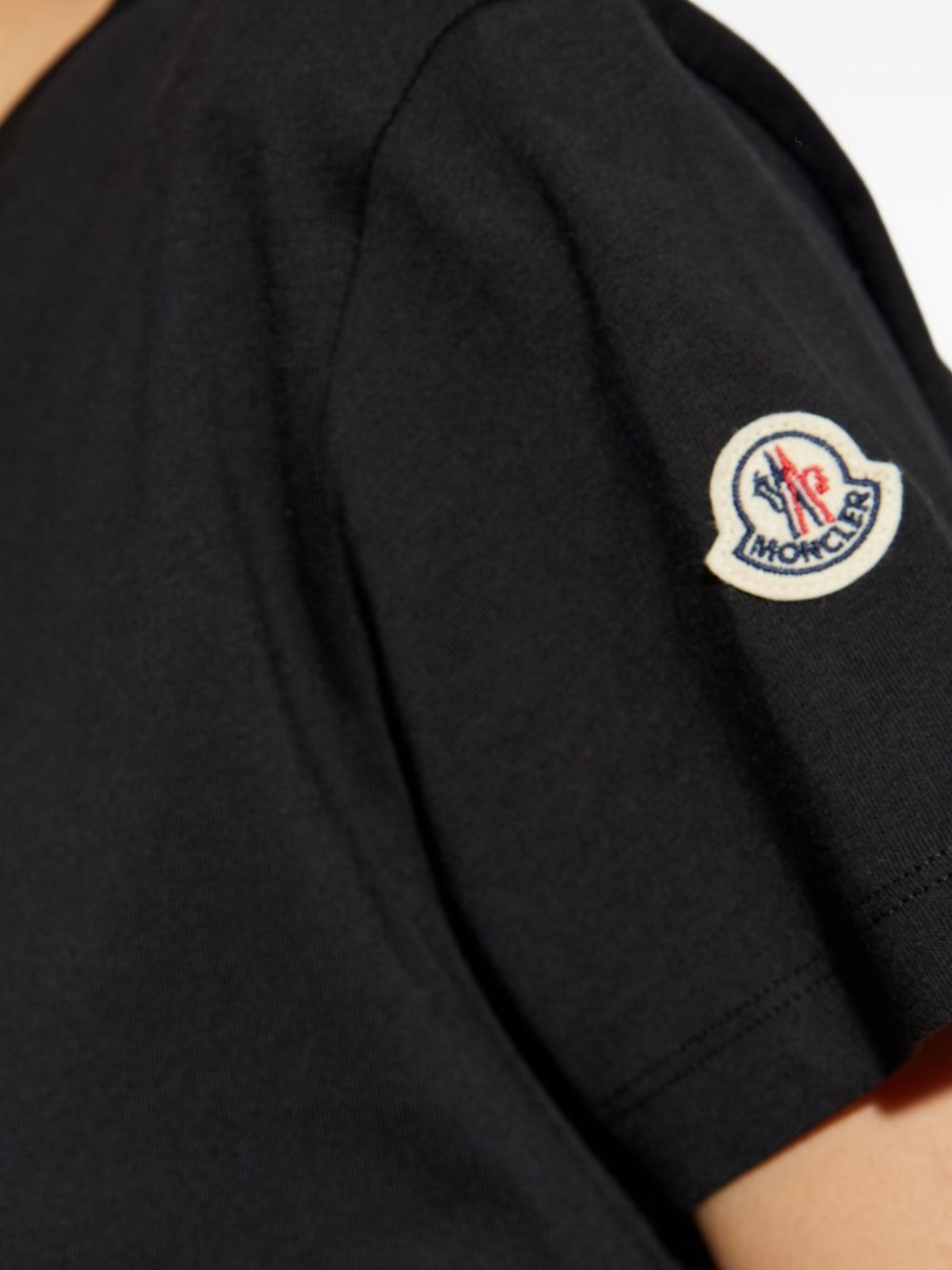 T-shirt con logo in nero Moncler - donna 