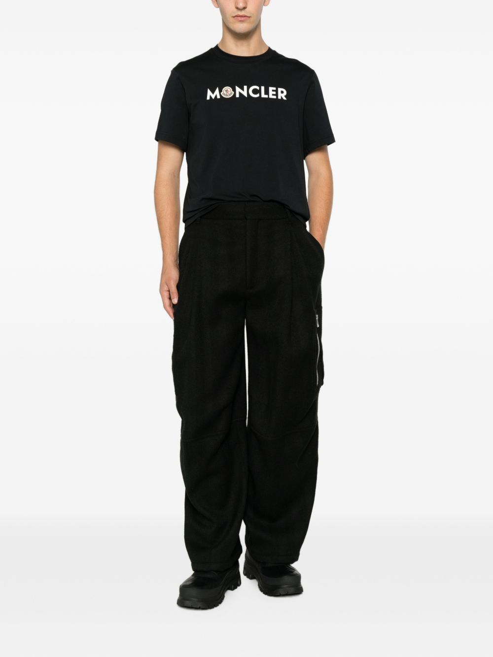 T-shirt con logo in blu 