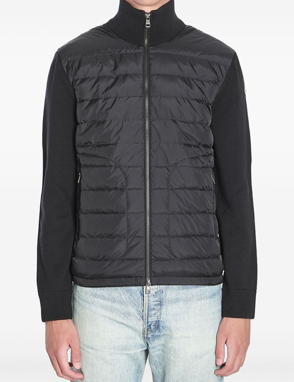 Cardigan imbottito con zip in nero 