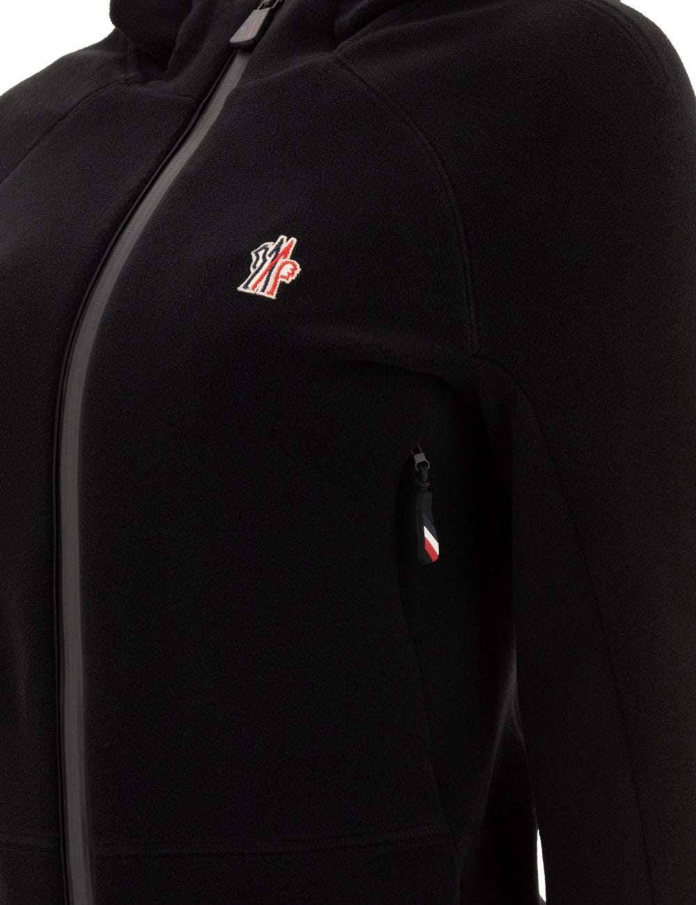 Giacca con zip e cappuccio in nero 