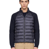 Cardigan imbottito con zip in blu 