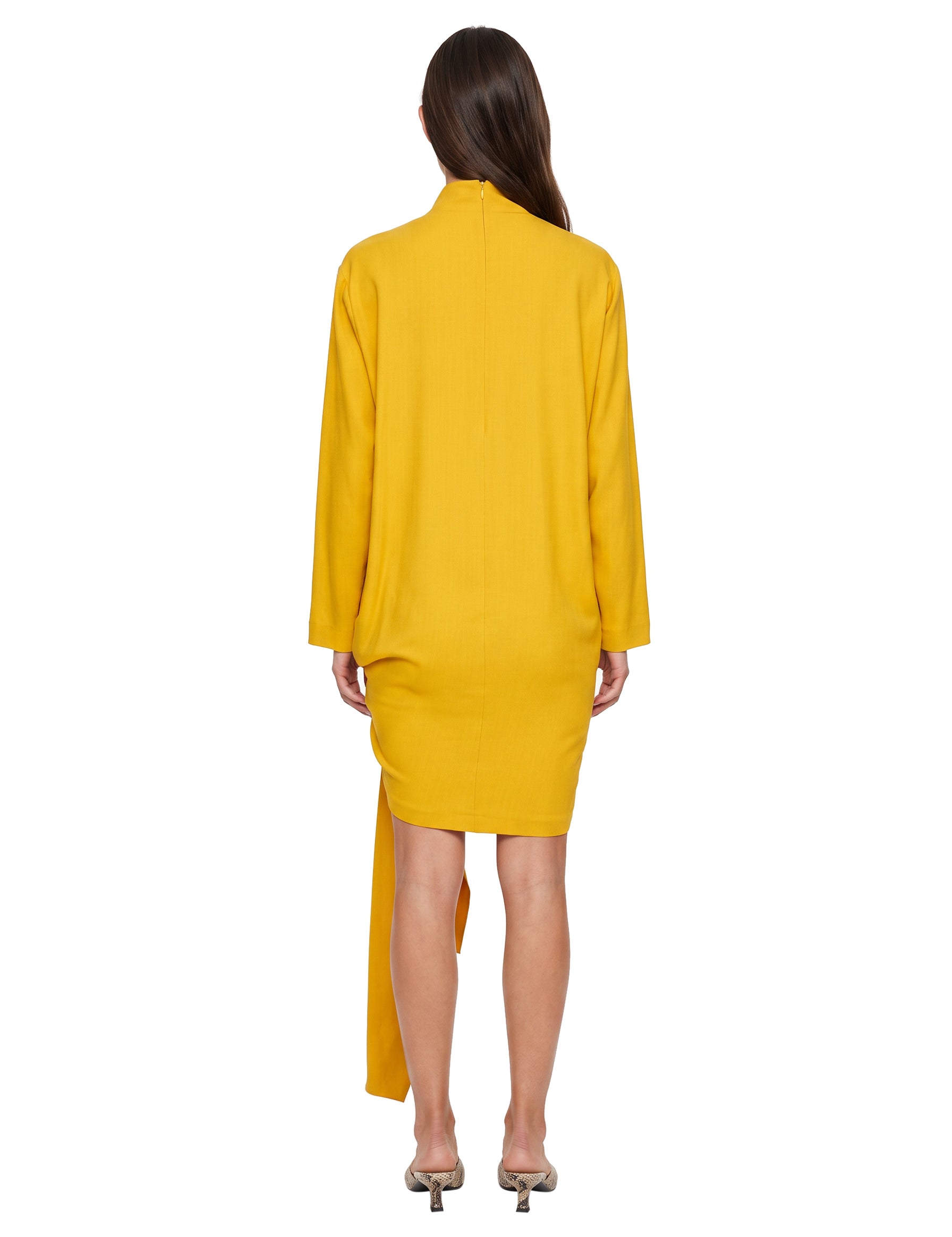 Abito con nodo in giallo 
