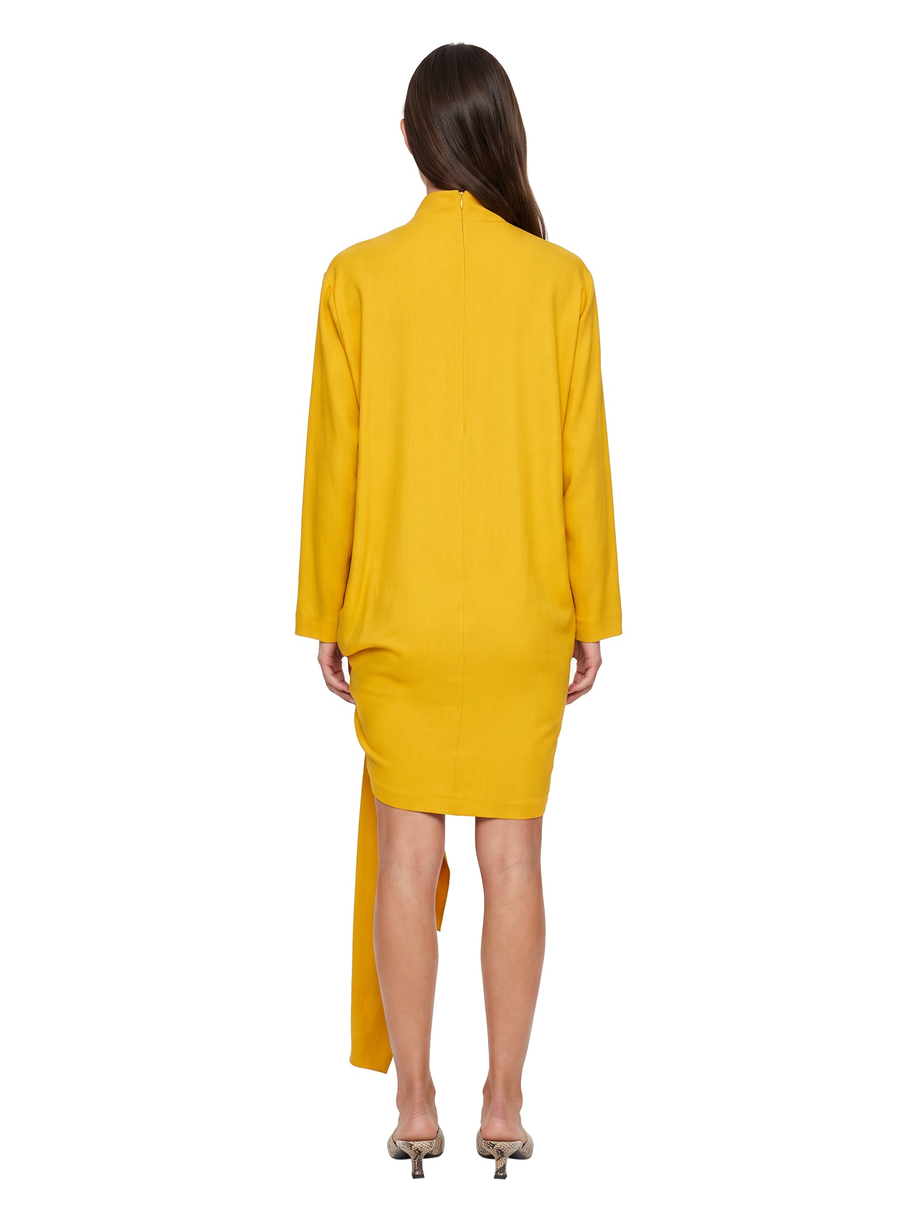 Abito con nodo in giallo 