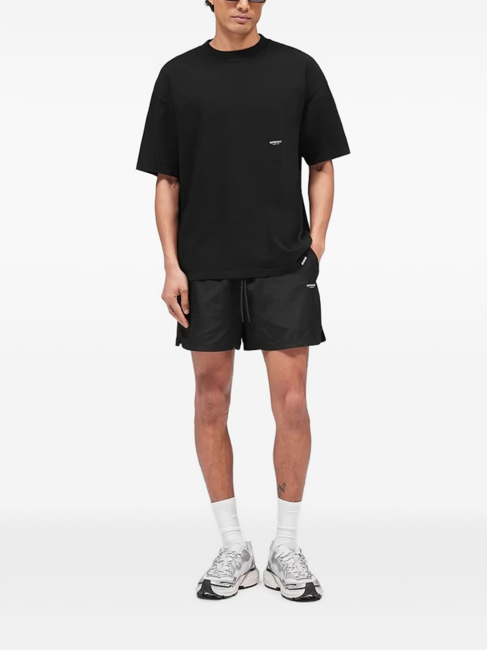 T-shirt Micro Owners Club in nero 