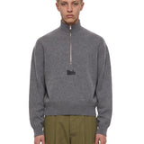 Maglione a collo alto e dettaglio con zip in grigio 