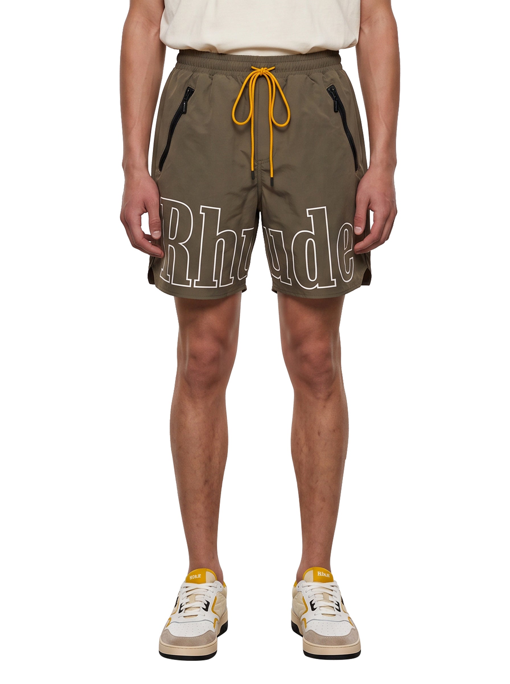 Shorts sportivi con logo in verde 