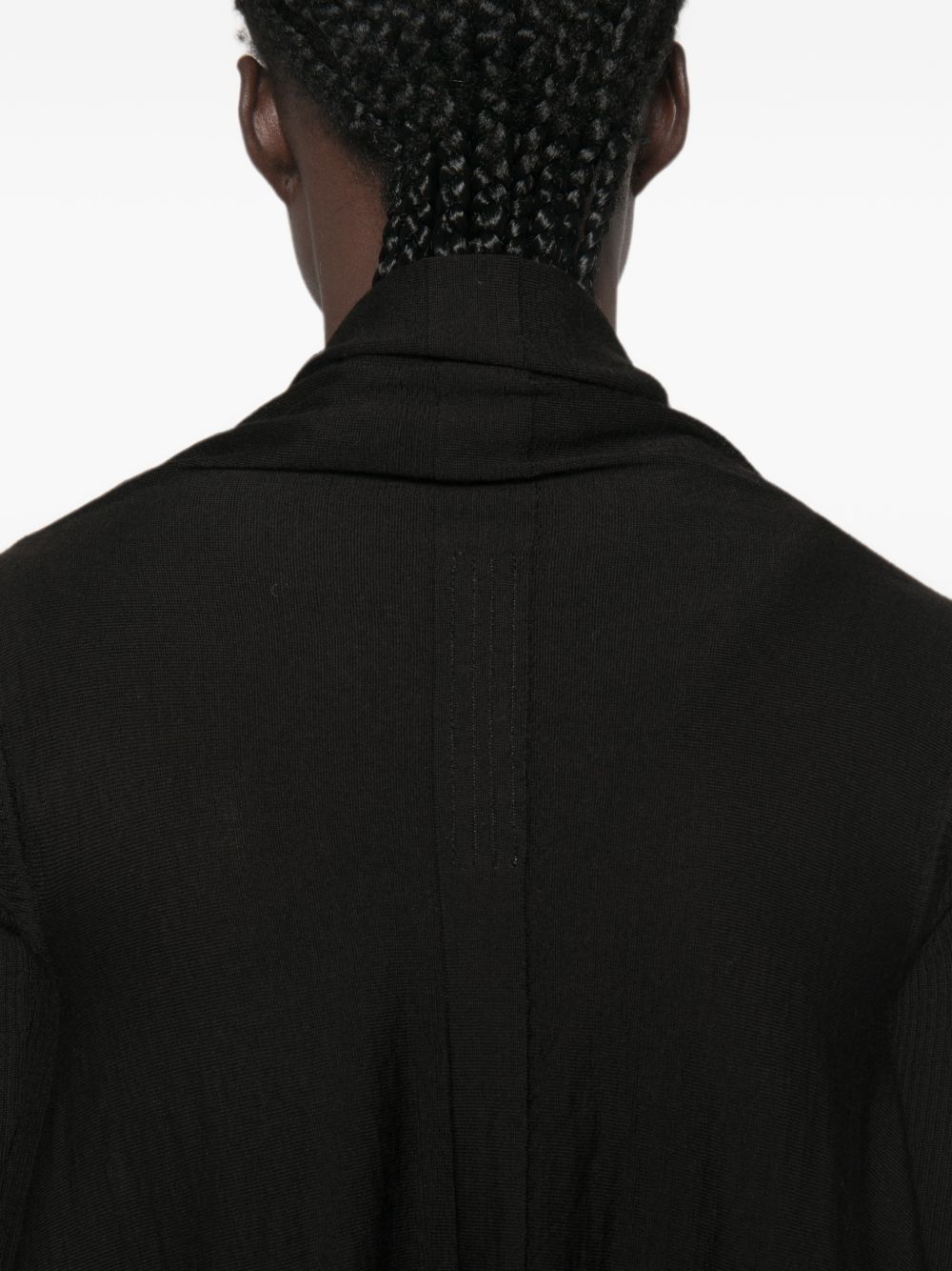 Cardigan con orlo asimmetrico in nero 