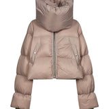 Piumino a collo alto in rosa 