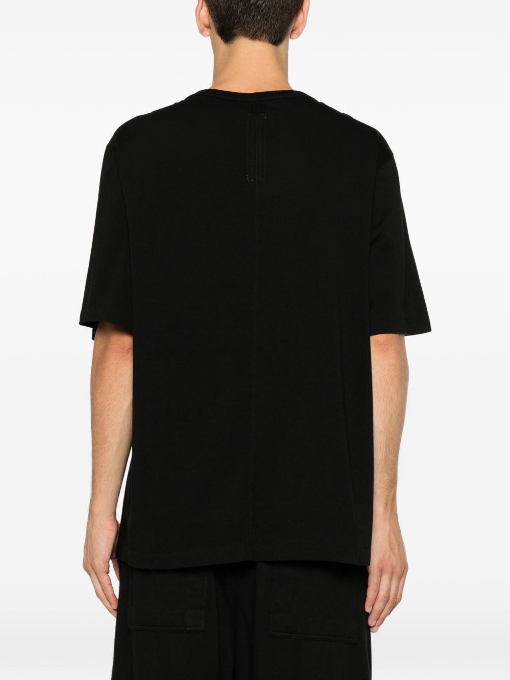 T-shirt a girocollo in nero 