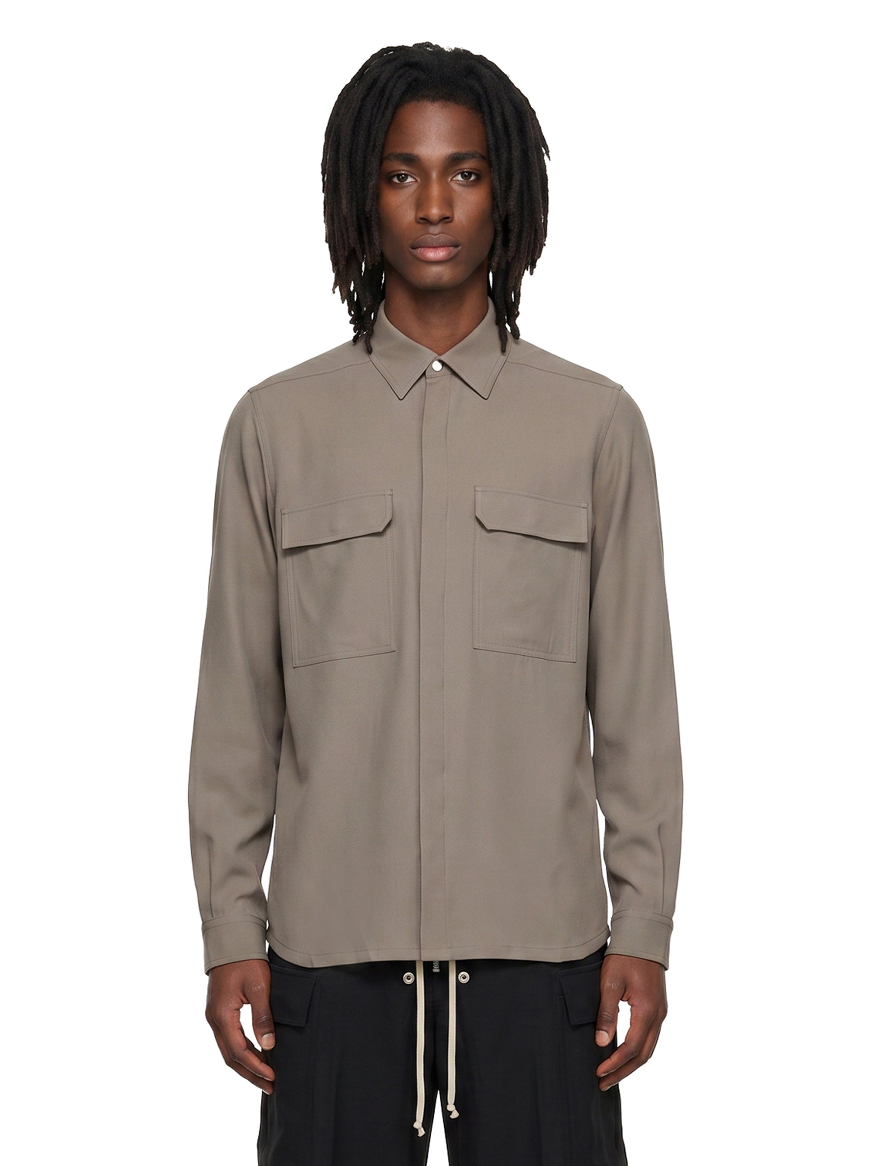 Camicia con tasche in verde 