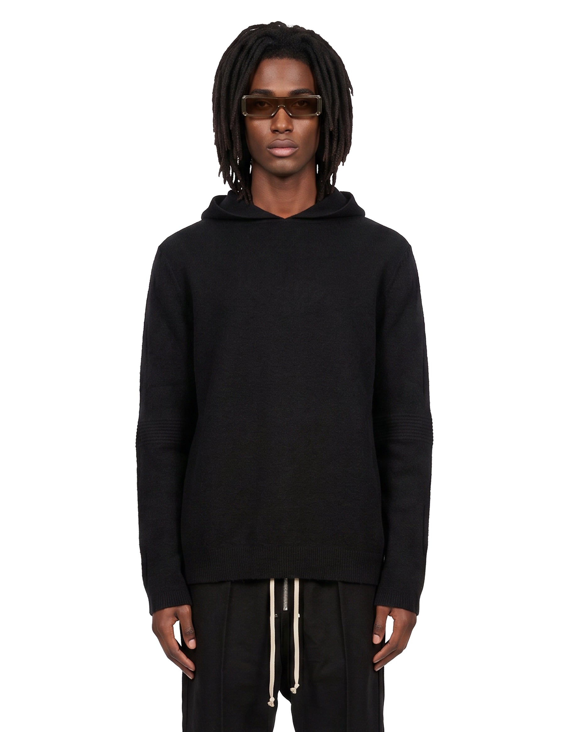 Maglione con cappuccio in cashmere in nero 