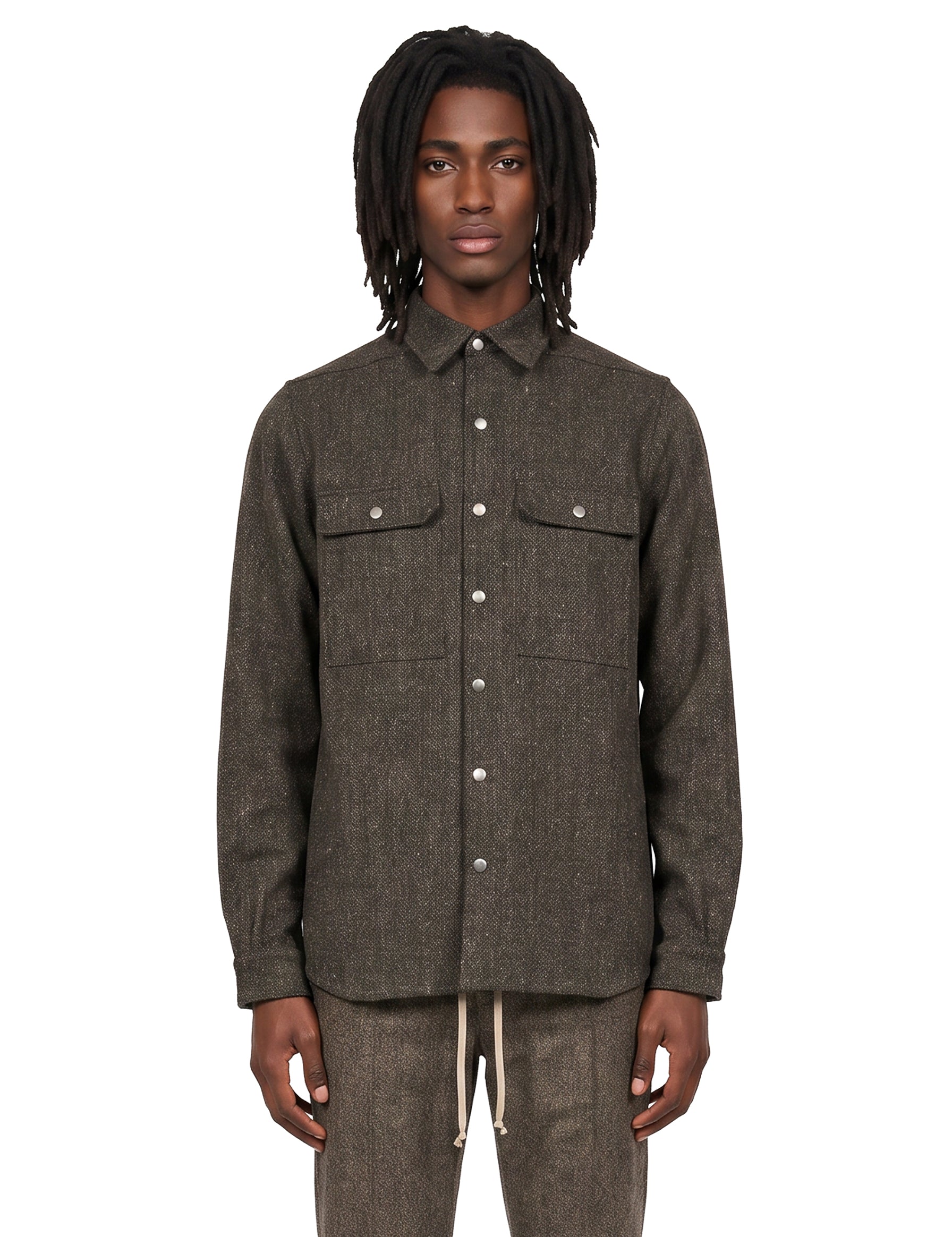 Giacca-camicia con tasche in grigio 