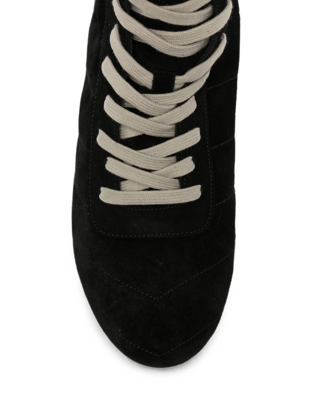 Sneakers alte in suede in nero 