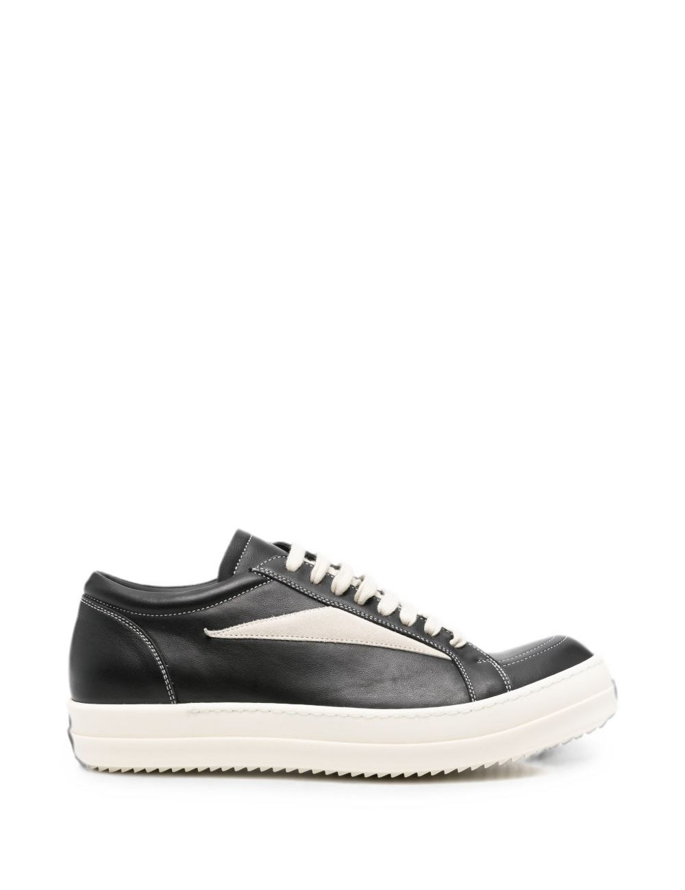 Sneakers basse vintage in pelle in nero 