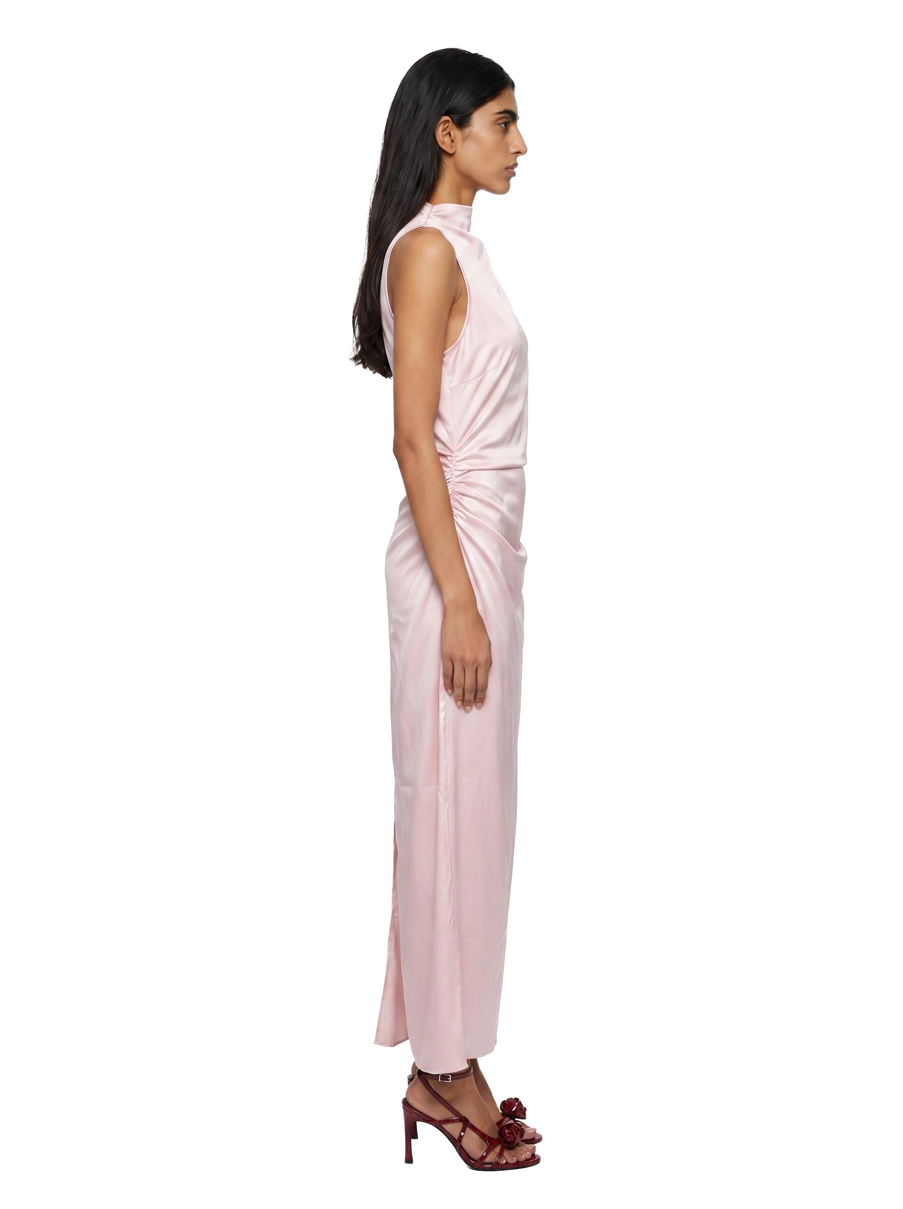 Abito maxi satinato in rosa 