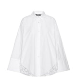 Camicia con orlo in pizzo bianco 