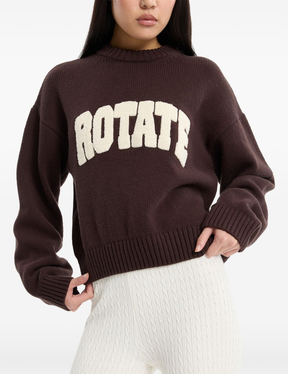 Maglione a girocollo con logo in nero 