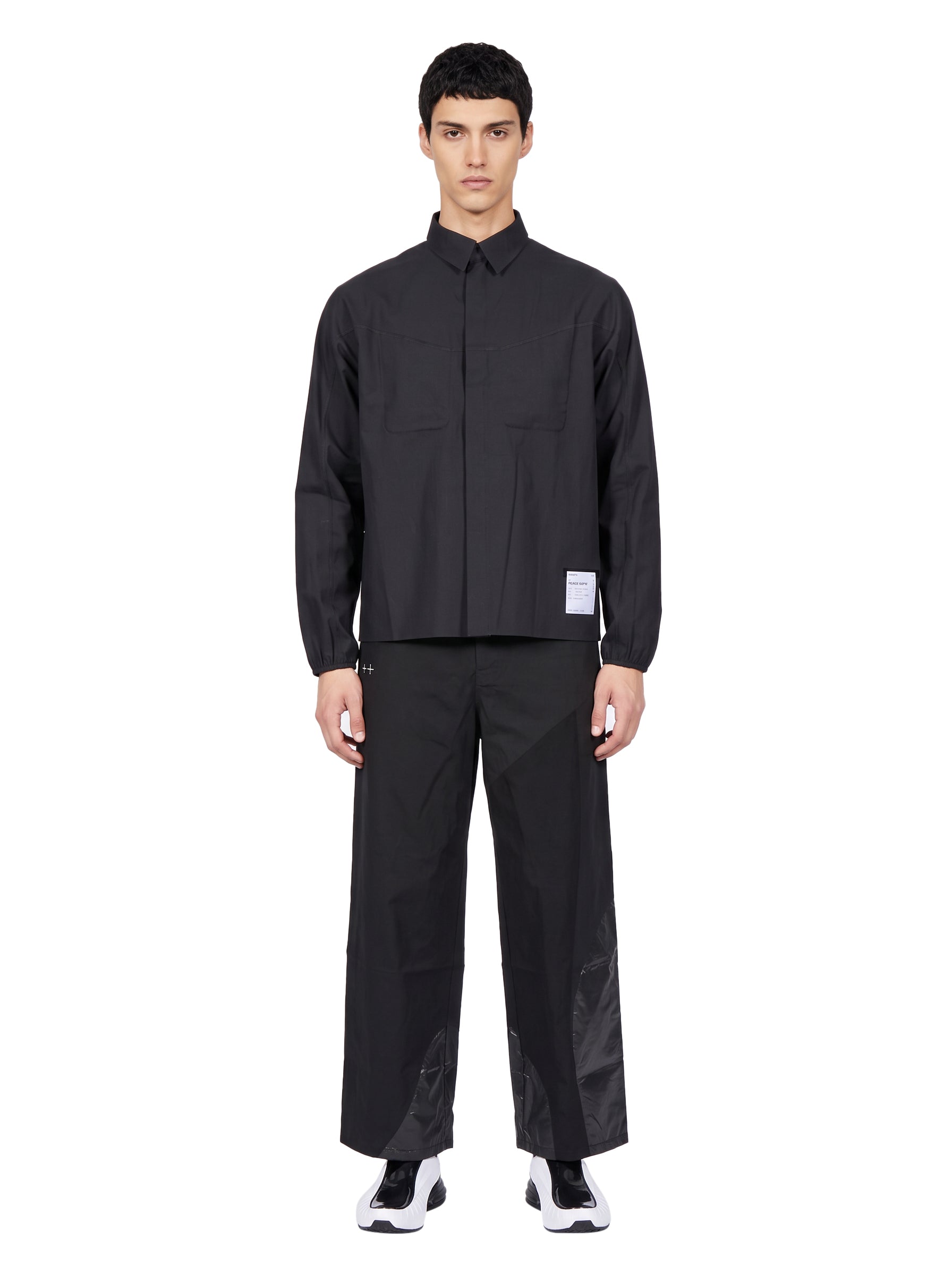 Camicia tecnica PeaceShell River Shirt in nero 