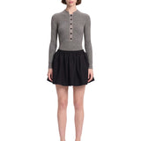 Tuta mini in maglia in grigio 