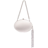 Clutch in raso con crisalli color argento 