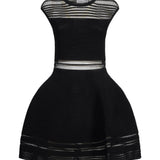 Abito mini in maglia Esri in nero 