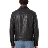 Giacca in pelle in nero 