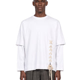 T-shirt a strati con lacci in bianco 