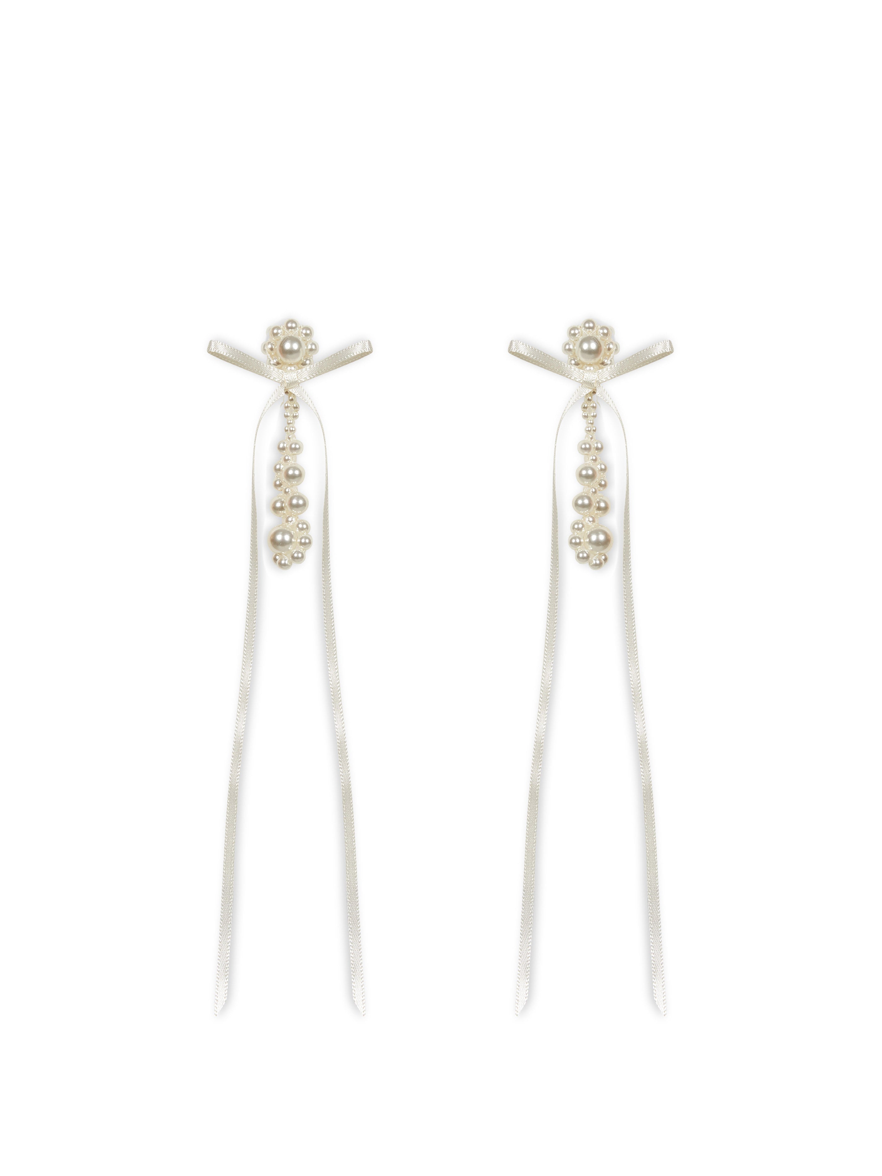Orecchini Victorian Drip Bow in avorio 